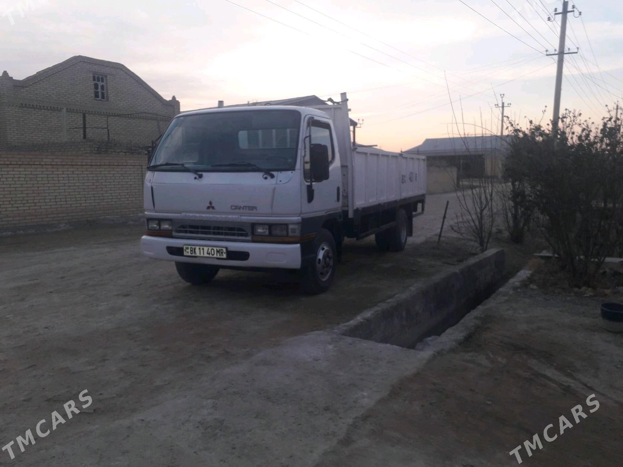 Mitsubishi Canter 2000 - 280 000 TMT - Мары - img 5