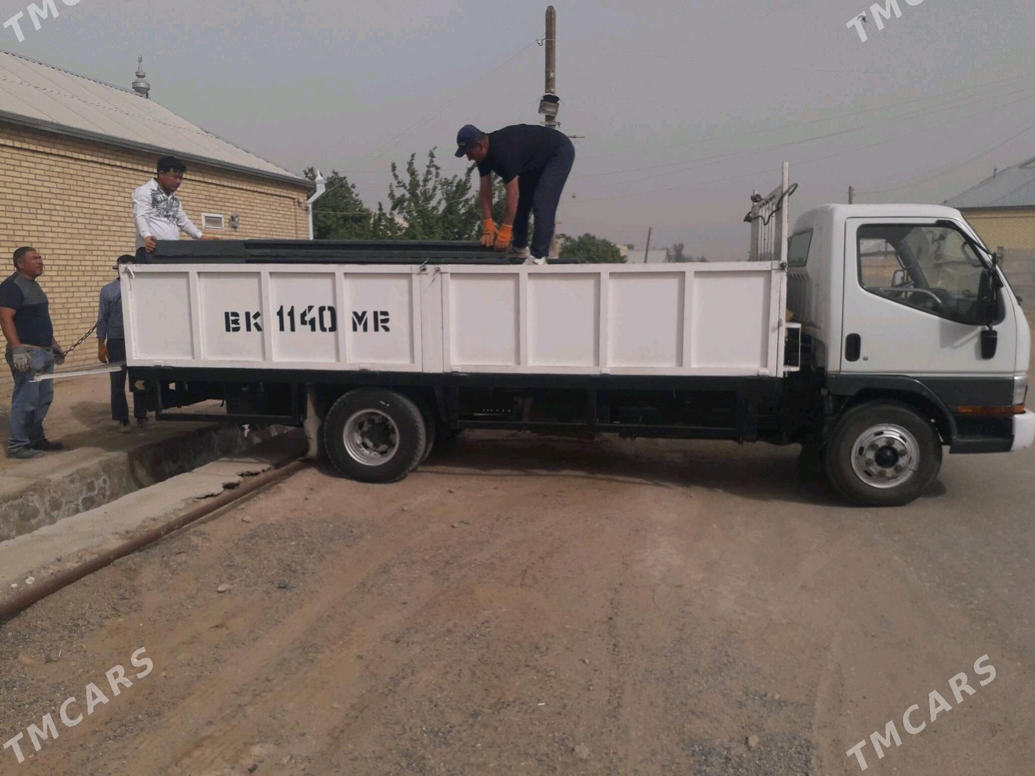 Mitsubishi Canter 2000 - 280 000 TMT - Мары - img 7