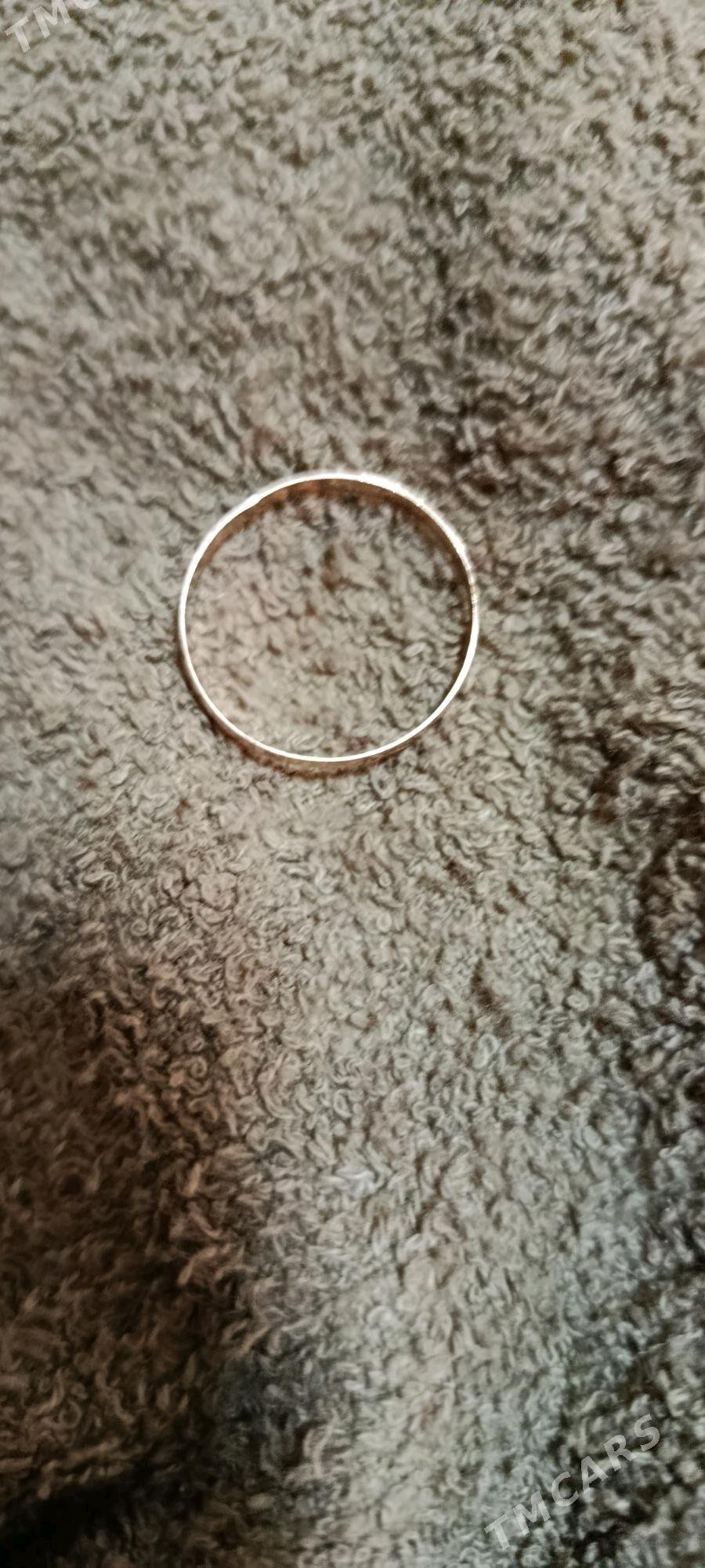 gyzyl aburcalka - Mary - img 2