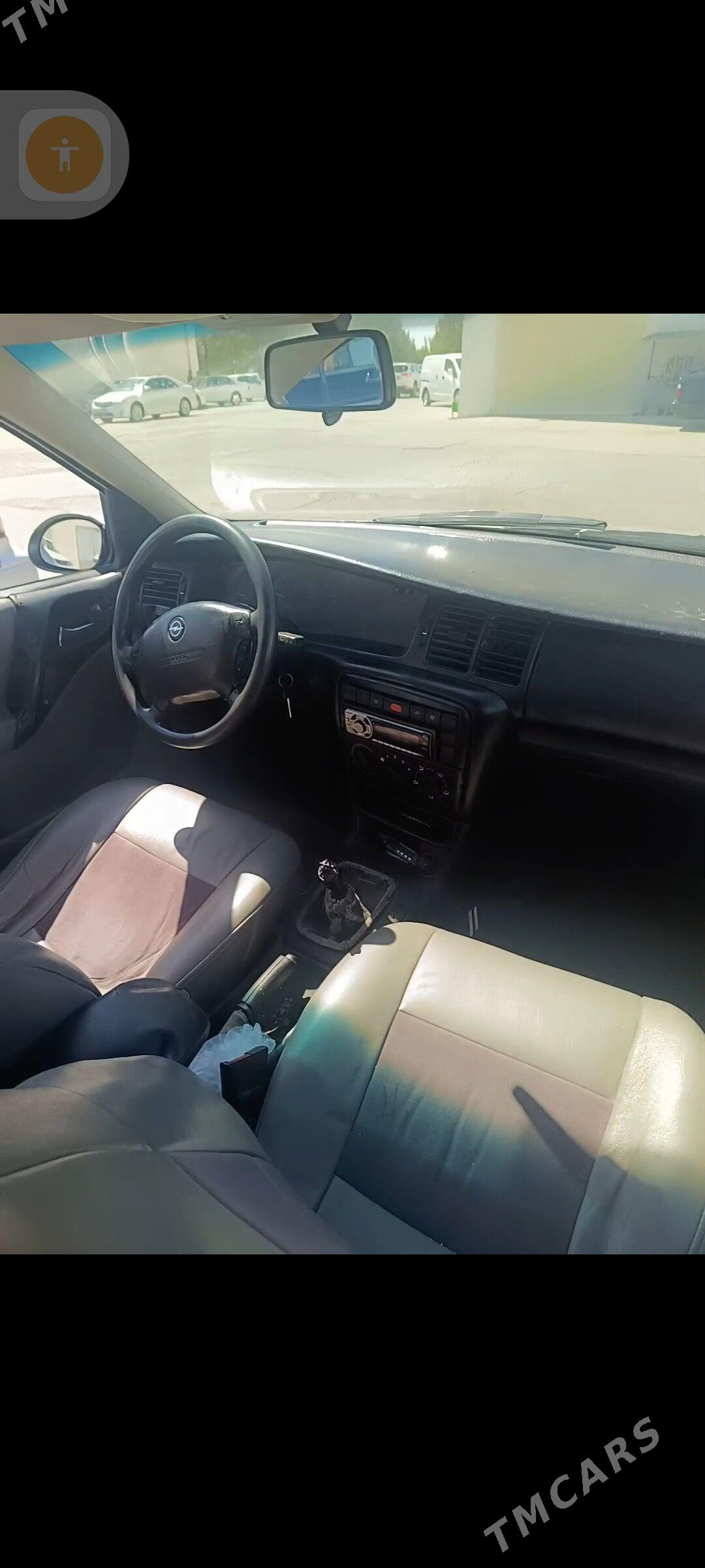 Opel Vectra 2001 - 42 000 TMT - Байрамали - img 4