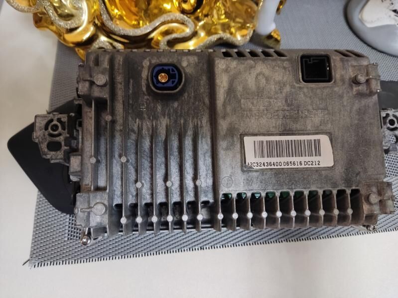 Mercedes Benz televizor origin 1 000 TMT - Sowetskiý köç. (Garaşsyzlyk şaýoly) - img 3