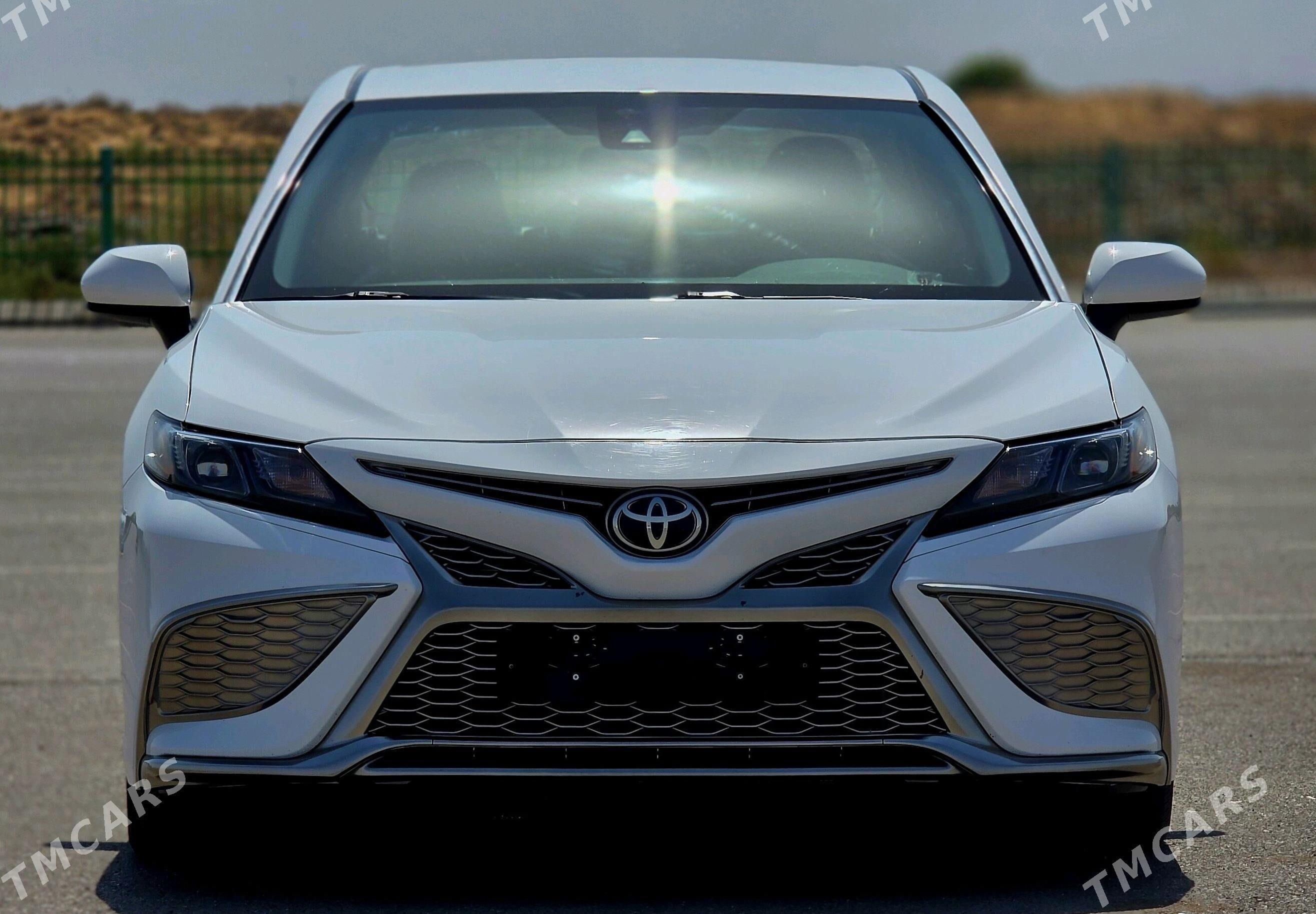 Toyota Camry 2021 - 355 000 TMT - Aşgabat - img 8