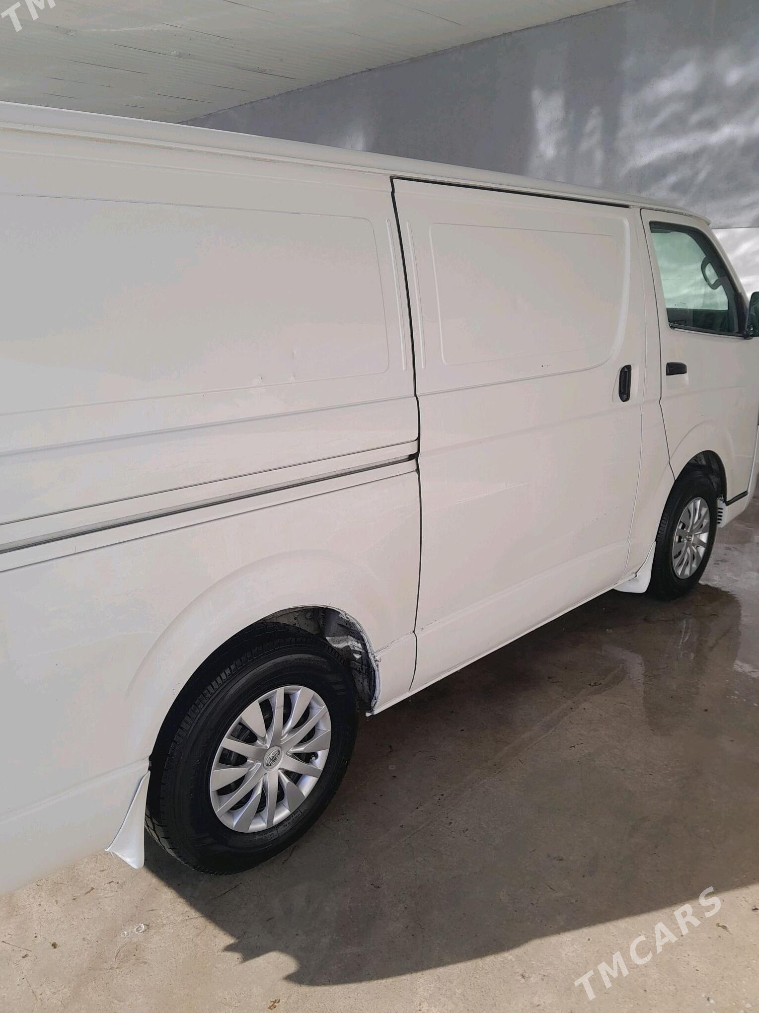 Toyota Hiace 2005 - 210 000 TMT - Ашхабад - img 2
