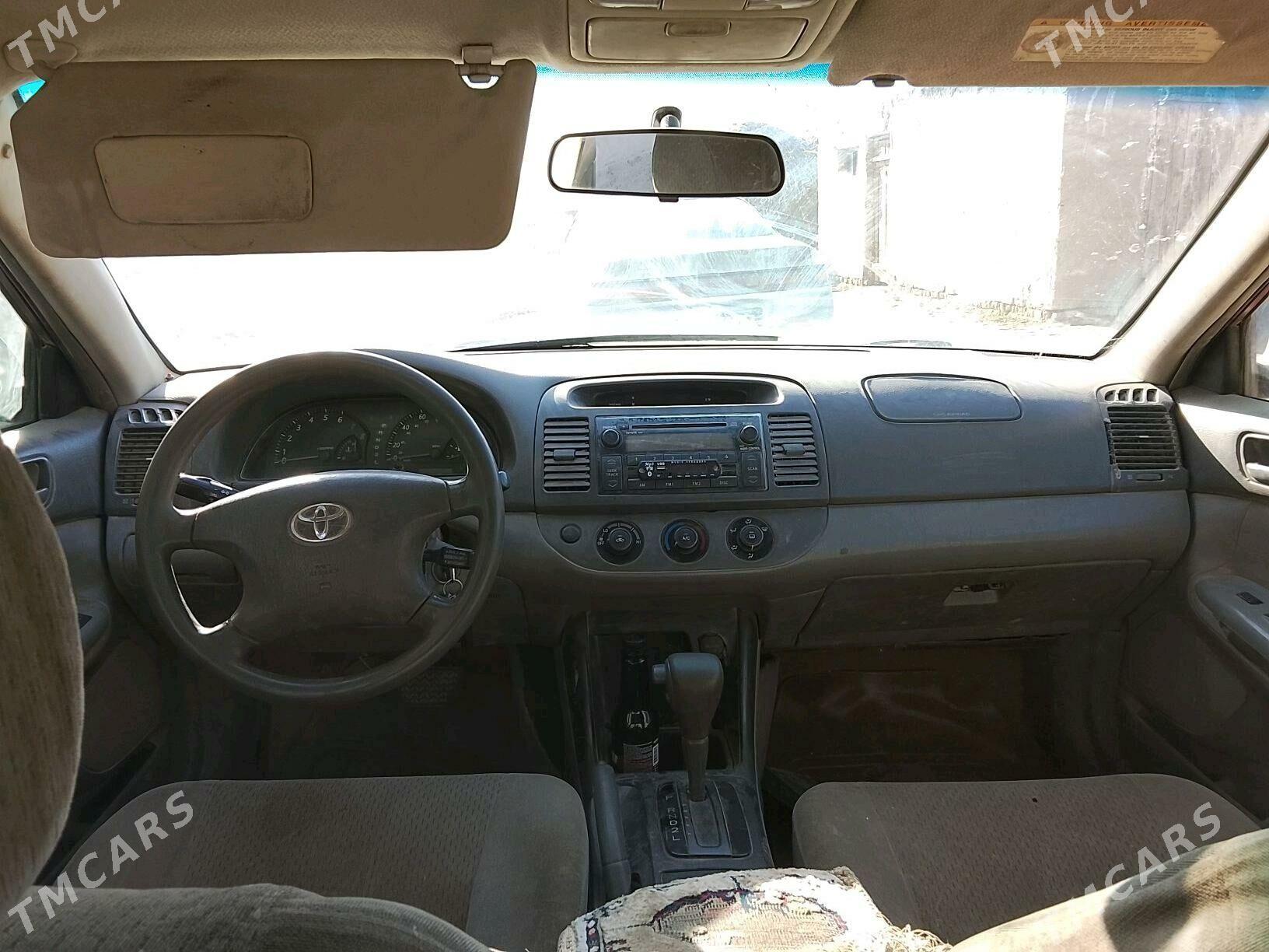 Toyota Camry 2002 - 112 000 TMT - Гурбансолтан Едже - img 3