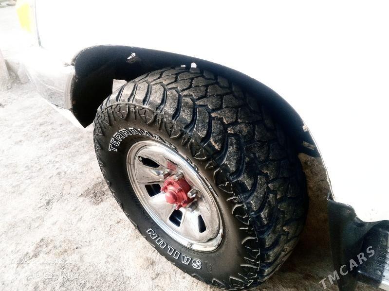 Toyota 4Runner 1990 - 45 000 TMT - Köneürgenç - img 5