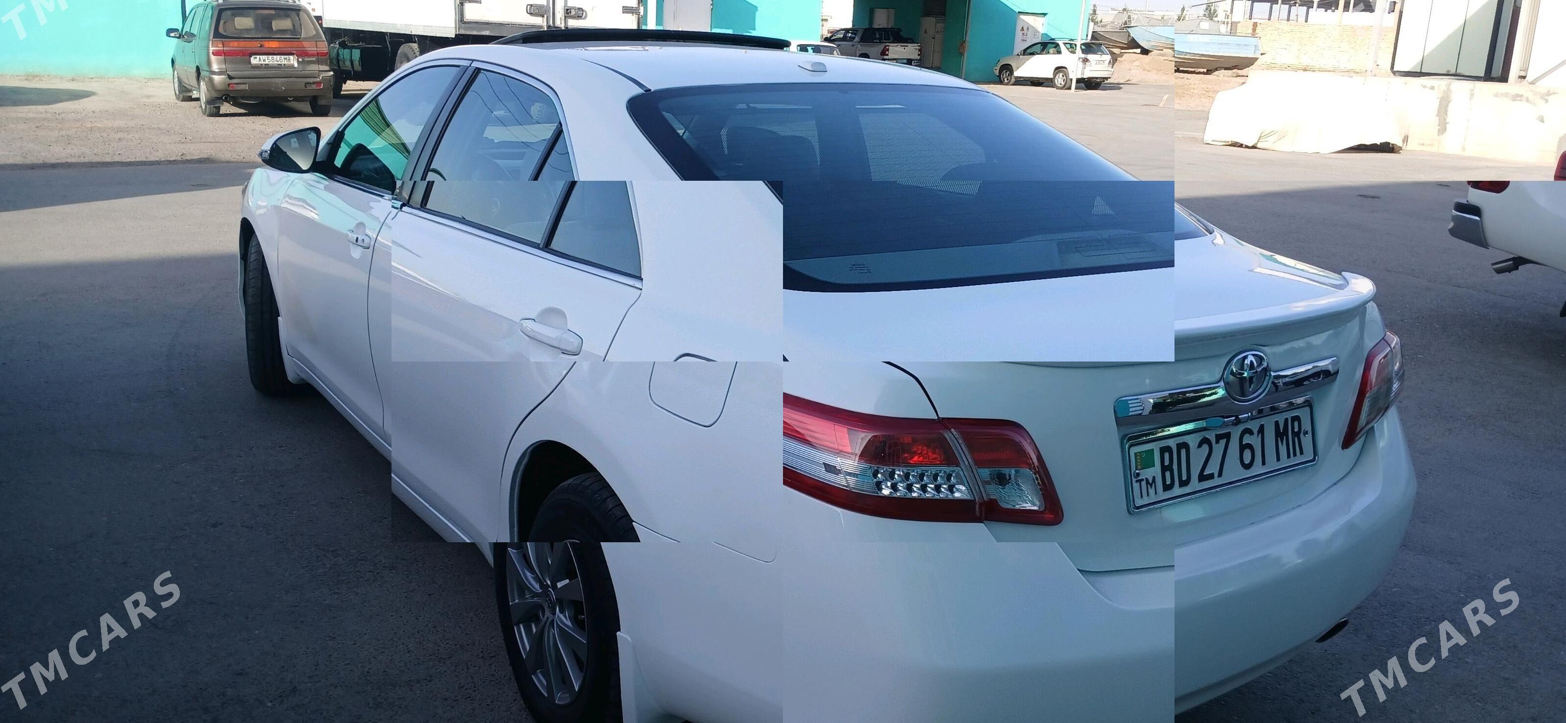 Toyota Camry 2010 - 195 000 TMT - Mary - img 4