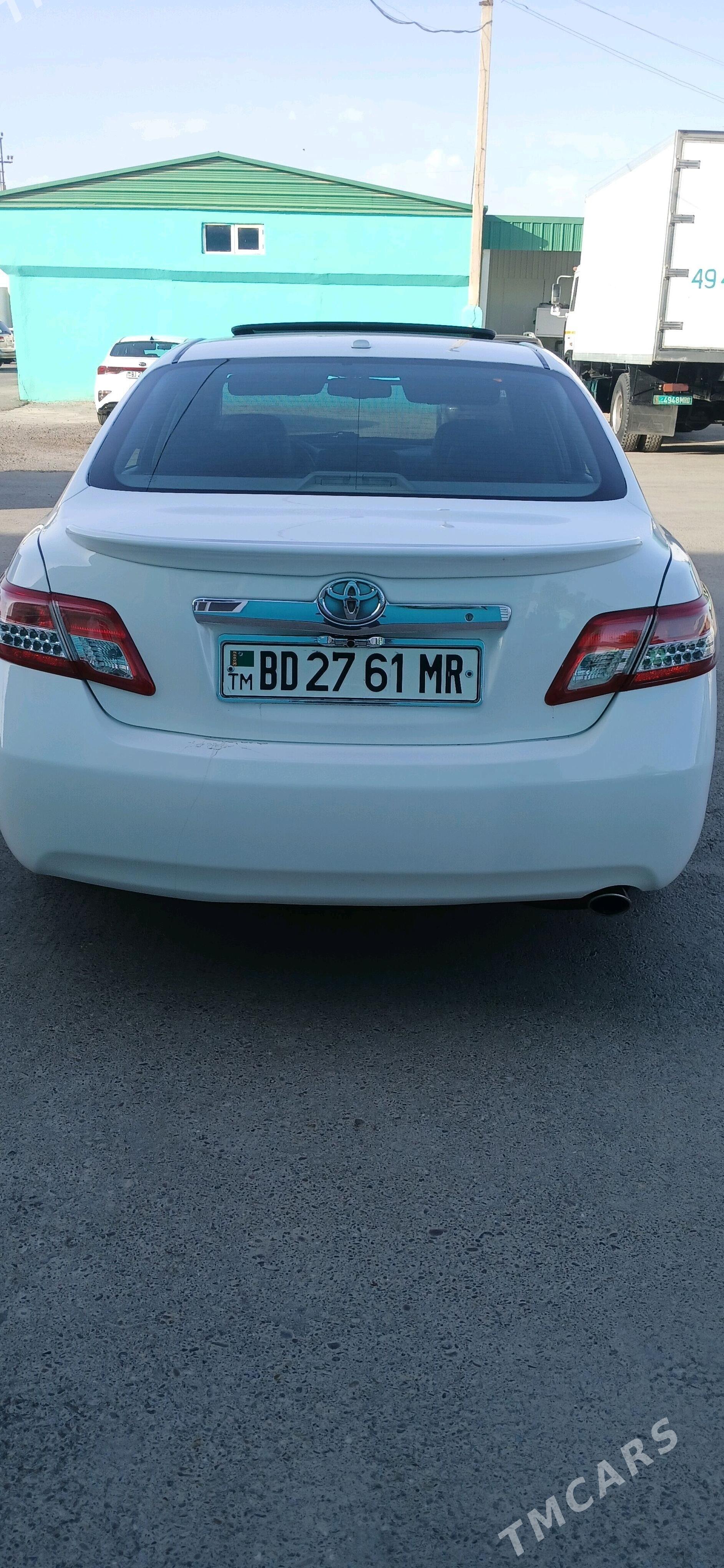 Toyota Camry 2010 - 195 000 TMT - Mary - img 3