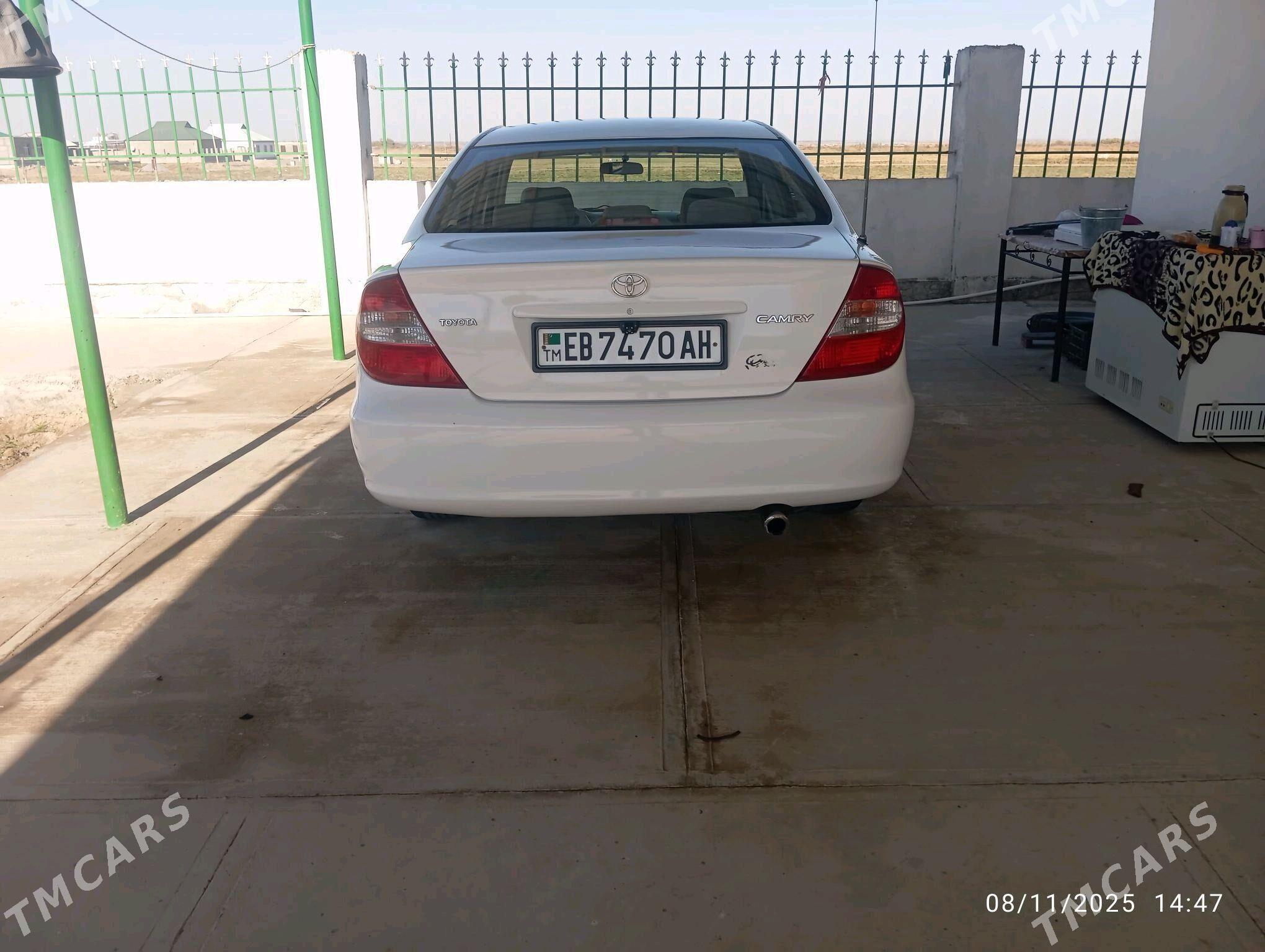 Toyota Camry 2003 - 160 000 TMT - Теджен - img 2