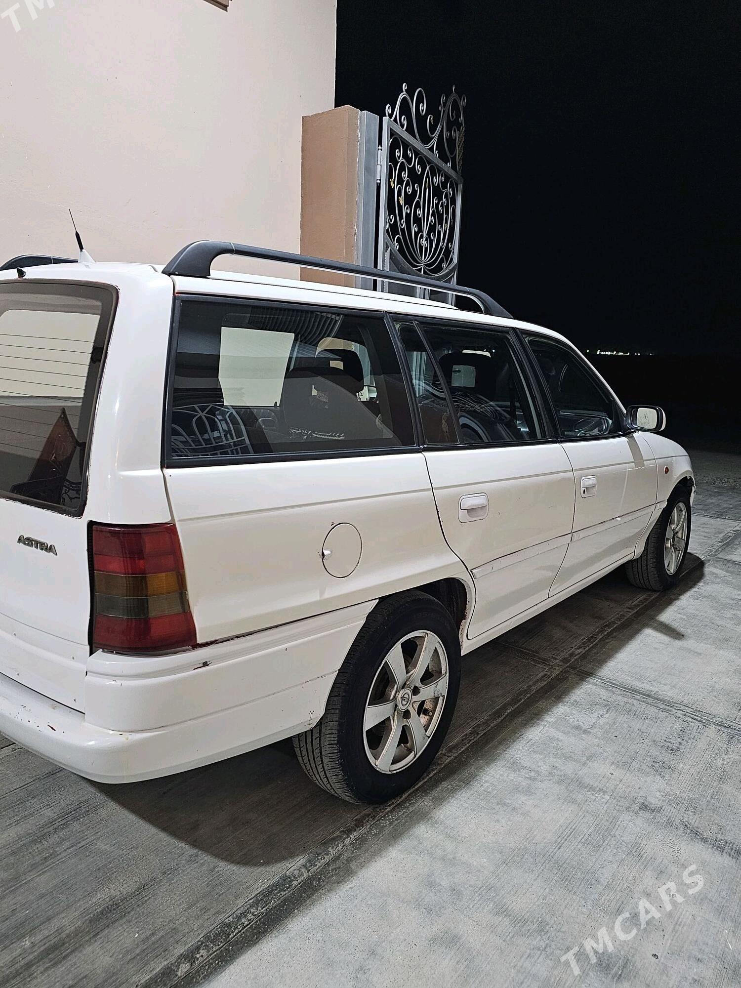 Opel Astra 1997 - 55 000 TMT - Гёкдепе - img 1