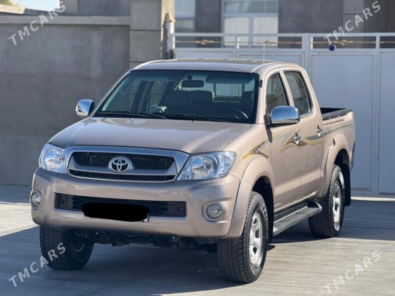 Toyota Hilux 2008 - 260 000 TMT - Балканабат - img 1