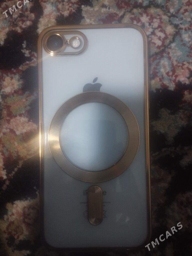 iPhone 8 - Чарджоу - img 1