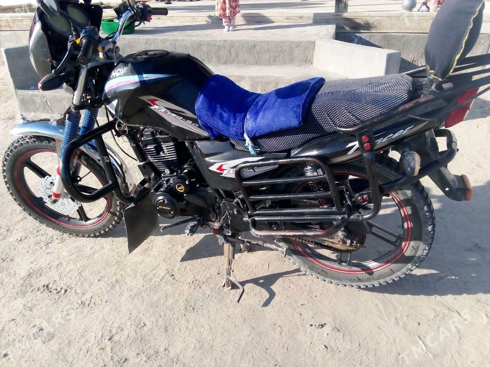 Fekon FK200-14G 2015 - 12 400 TMT - Эсенгулы - img 4