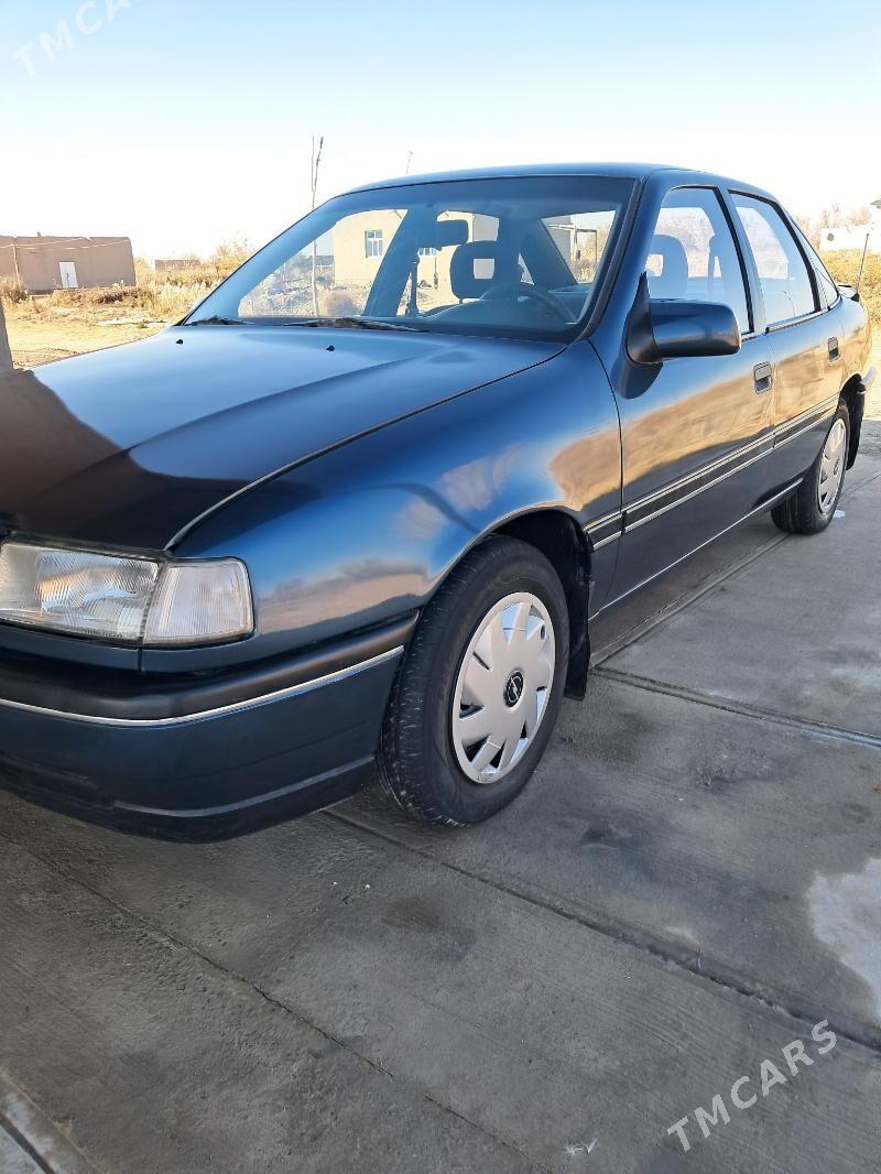 Opel Vectra 1991 - 52 000 TMT - етр. Туркменбаши - img 3