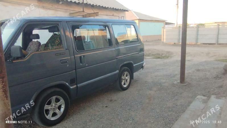 Toyota Hiace 1991 - 45 000 TMT - Сакарчага - img 2