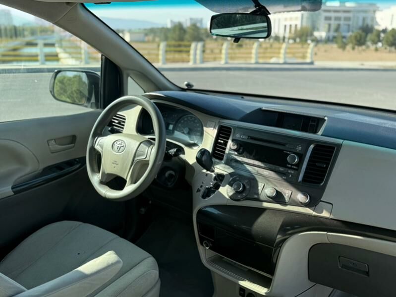 Toyota Sienna 2012 - 279 000 TMT - Ашхабад - img 7