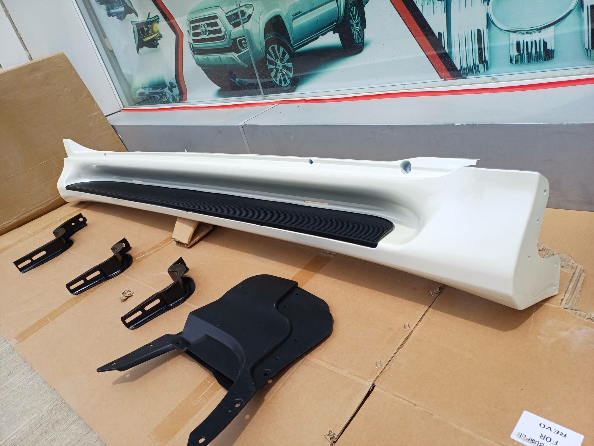 PADNOŞKA PRADO 2016 2 500 TMT - Aşgabat - img 5