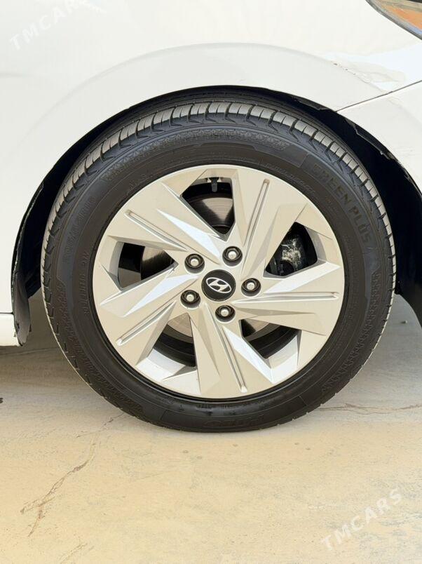 Hyundai Elantra 2021 - 245 000 TMT - Ашхабад - img 9