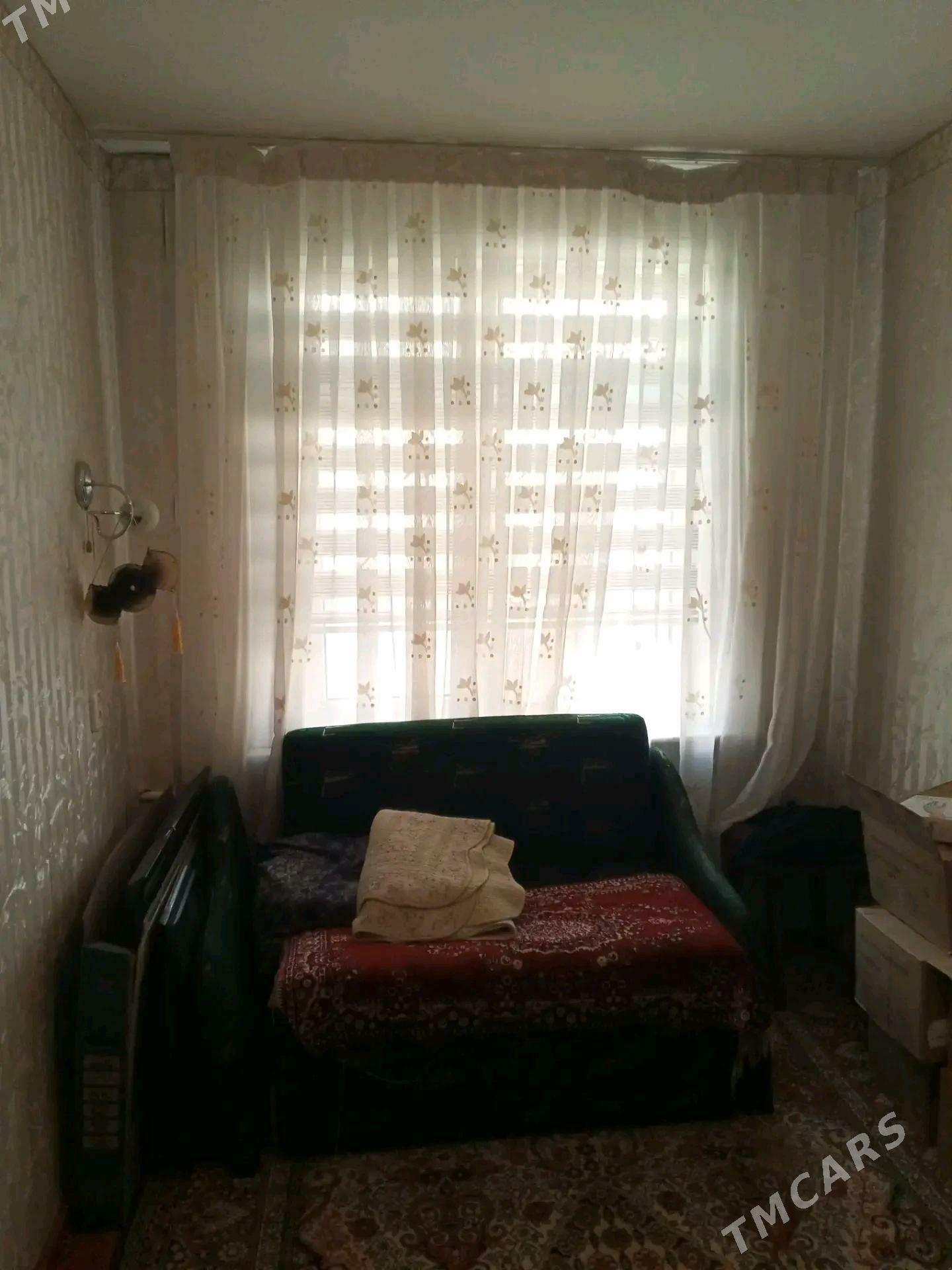 4 mkr 3/1 etazy 4 kom - Ашхабад - img 2