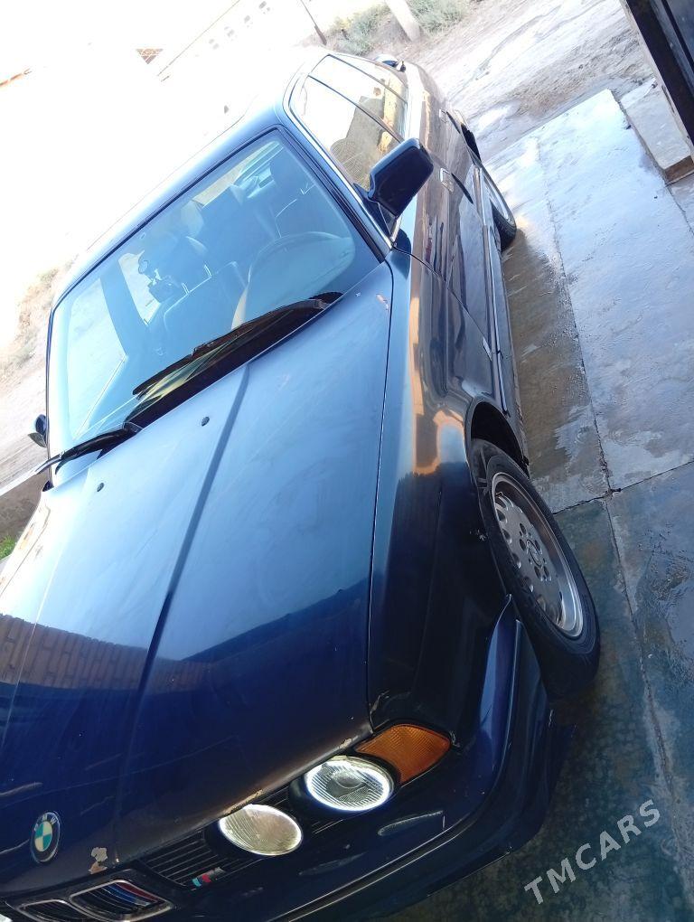 BMW 525 1990 - 50 000 TMT - Дянев - img 2
