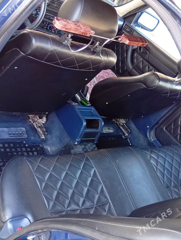 BMW 525 1990 - 50 000 TMT - Дянев - img 6