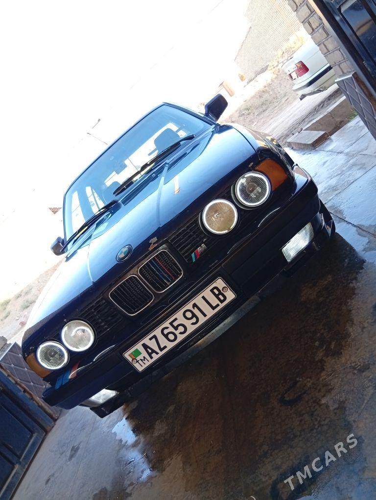 BMW 525 1990 - 50 000 TMT - Дянев - img 1