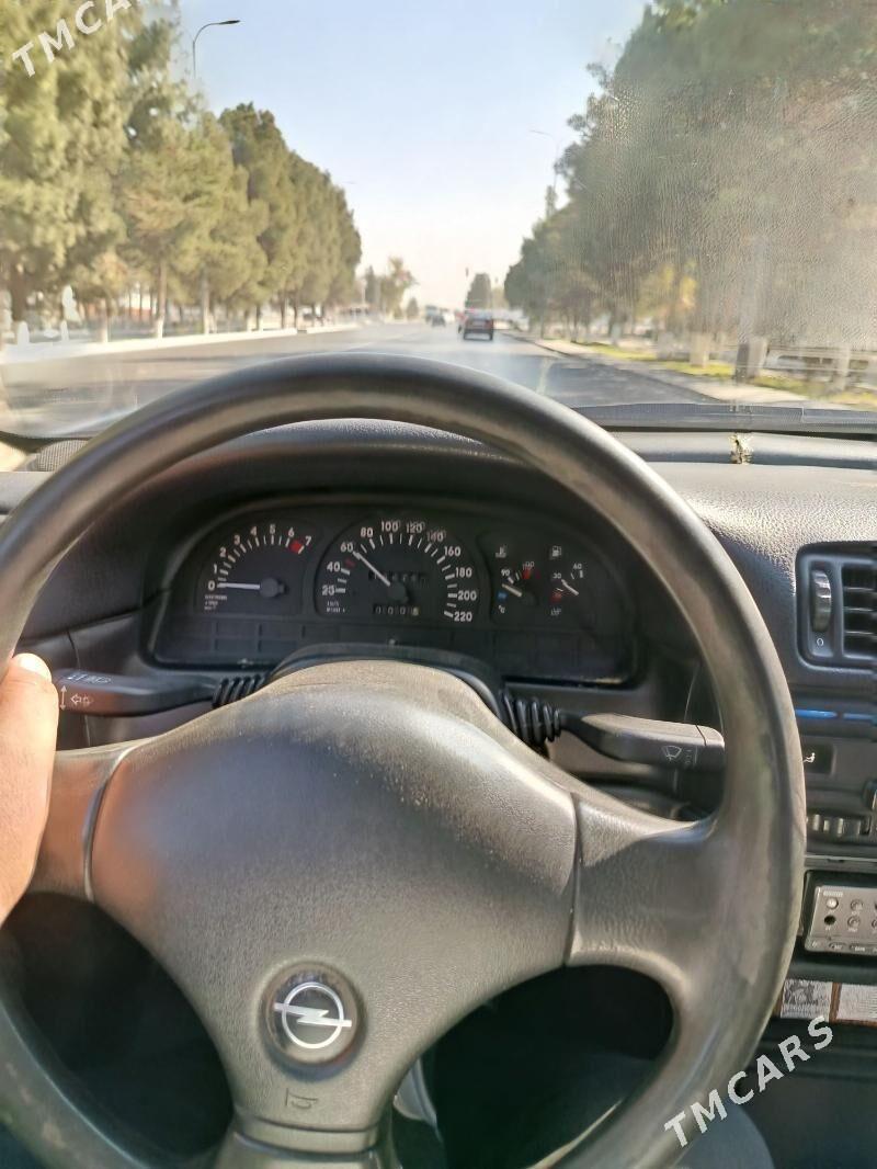 Opel Vectra 1991 - 40 000 TMT - Мургап - img 7