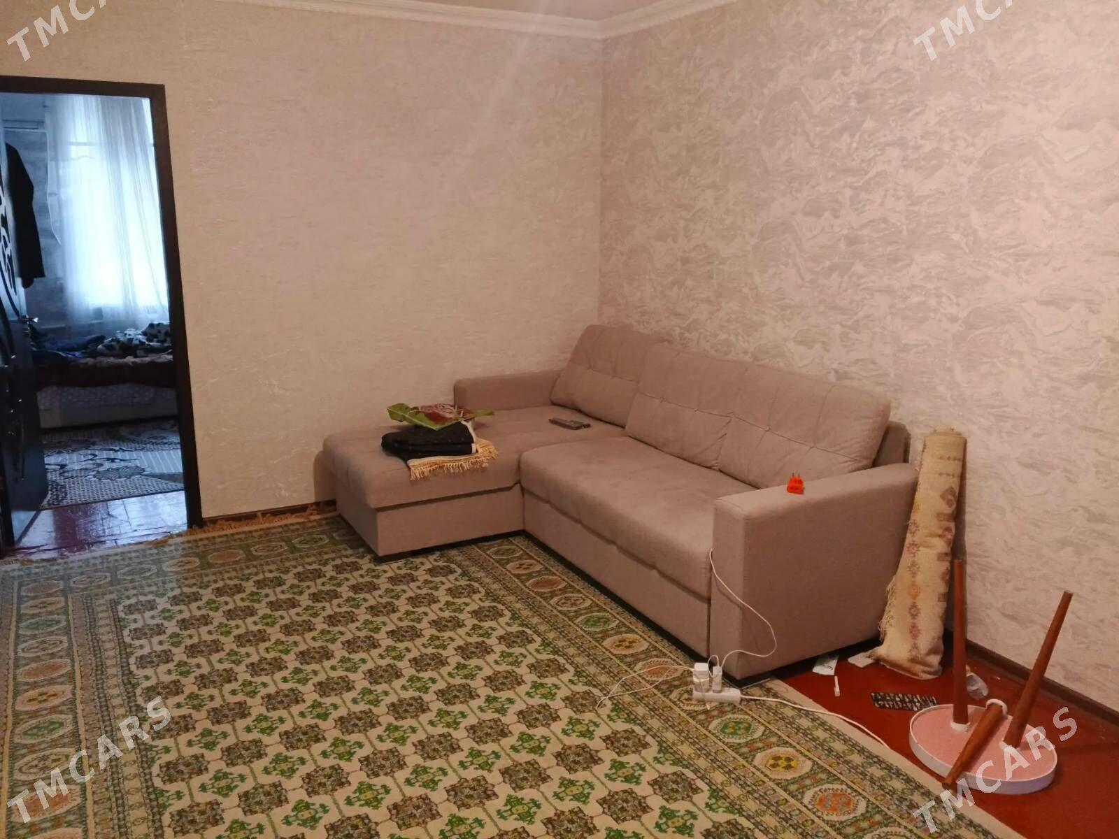 2 мкр 2 комнаты 1 этаж - Ашхабад - img 4