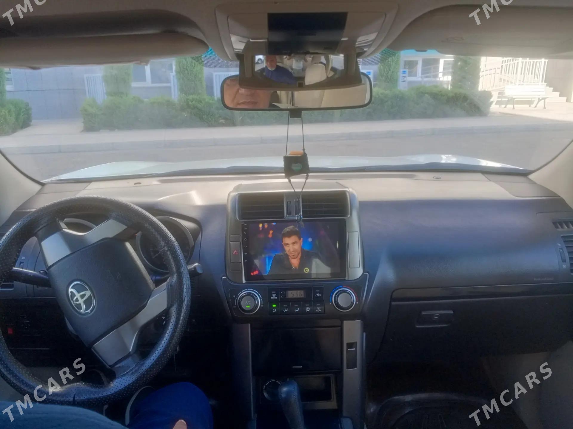 Toyota Land Cruiser Prado 2010 - 450 000 TMT - Мары - img 4