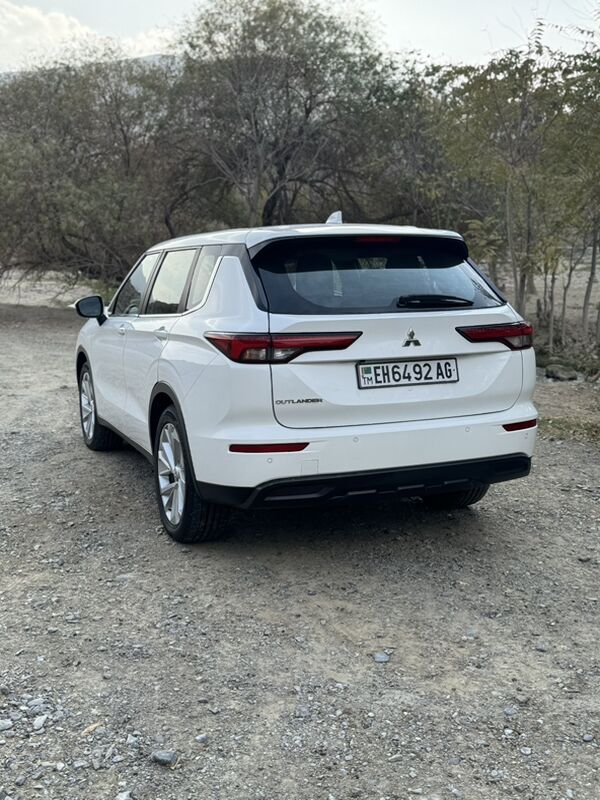 Mitsubishi Outlander 2022 - 330 000 TMT - Ашхабад - img 5