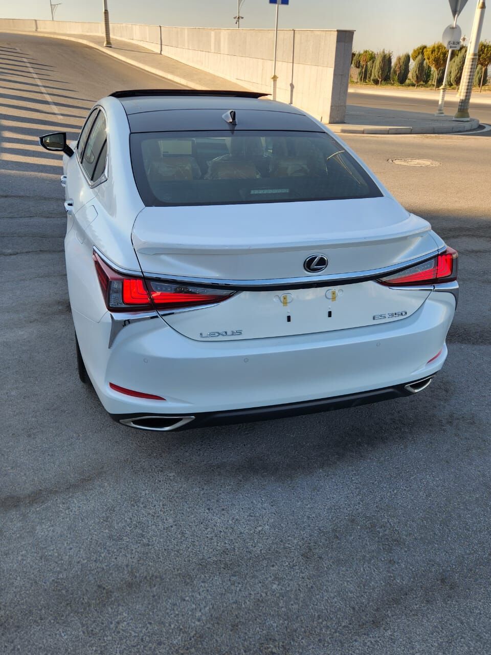 Lexus ES 350 2025 - 1 335 000 TMT - Aşgabat - img 3