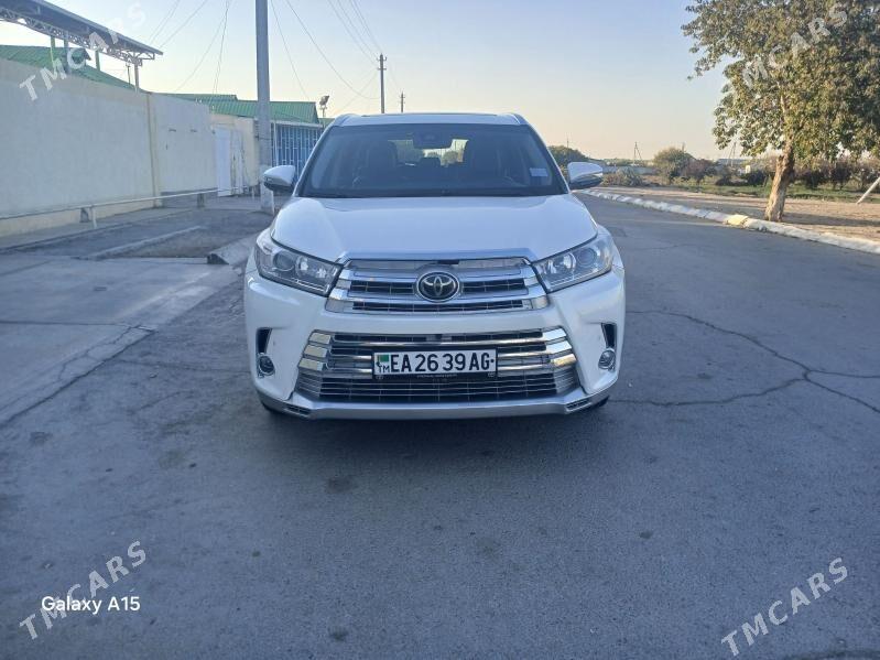 Toyota Highlander 2019 - 460 000 TMT - Aşgabat - img 2