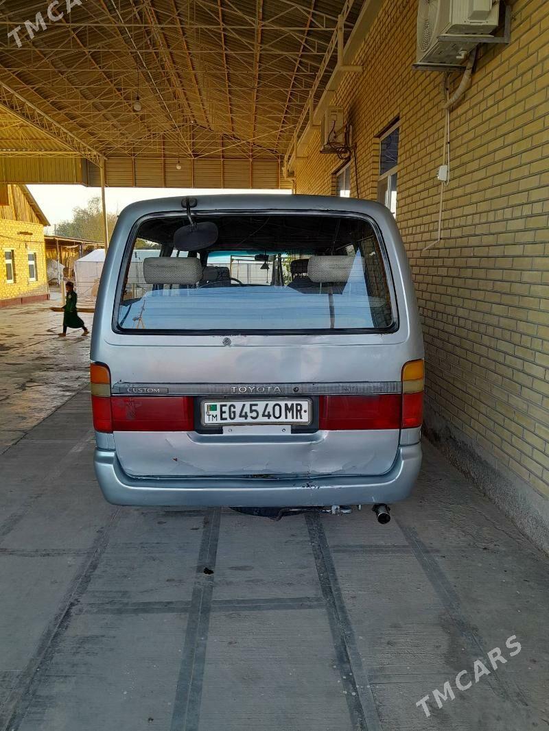 Toyota Hiace 1991 - 60 000 TMT - Mary - img 3