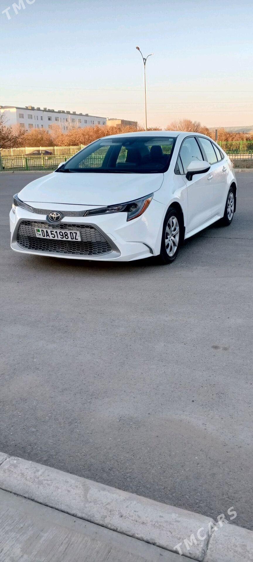 Toyota Corolla 2021 - 243 000 TMT - Дашогуз - img 3