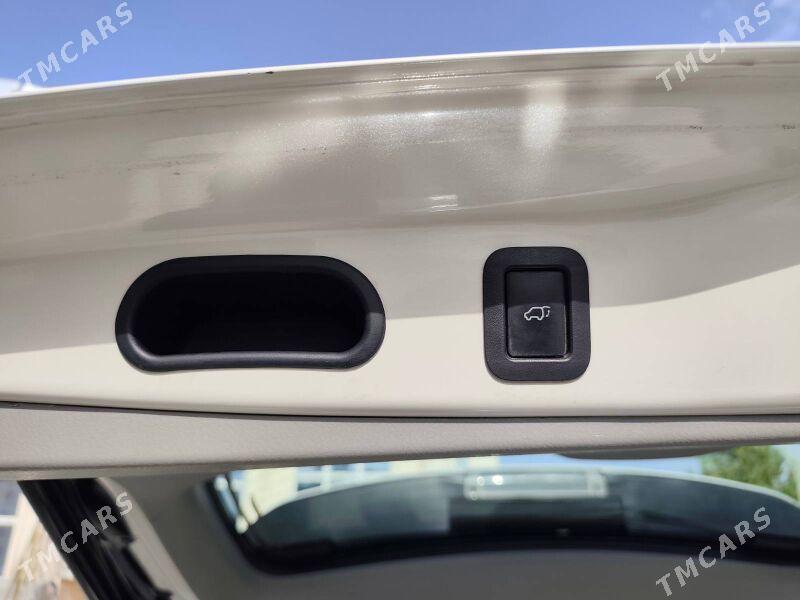 Toyota Highlander 2016 - 440 000 TMT - Aşgabat - img 10