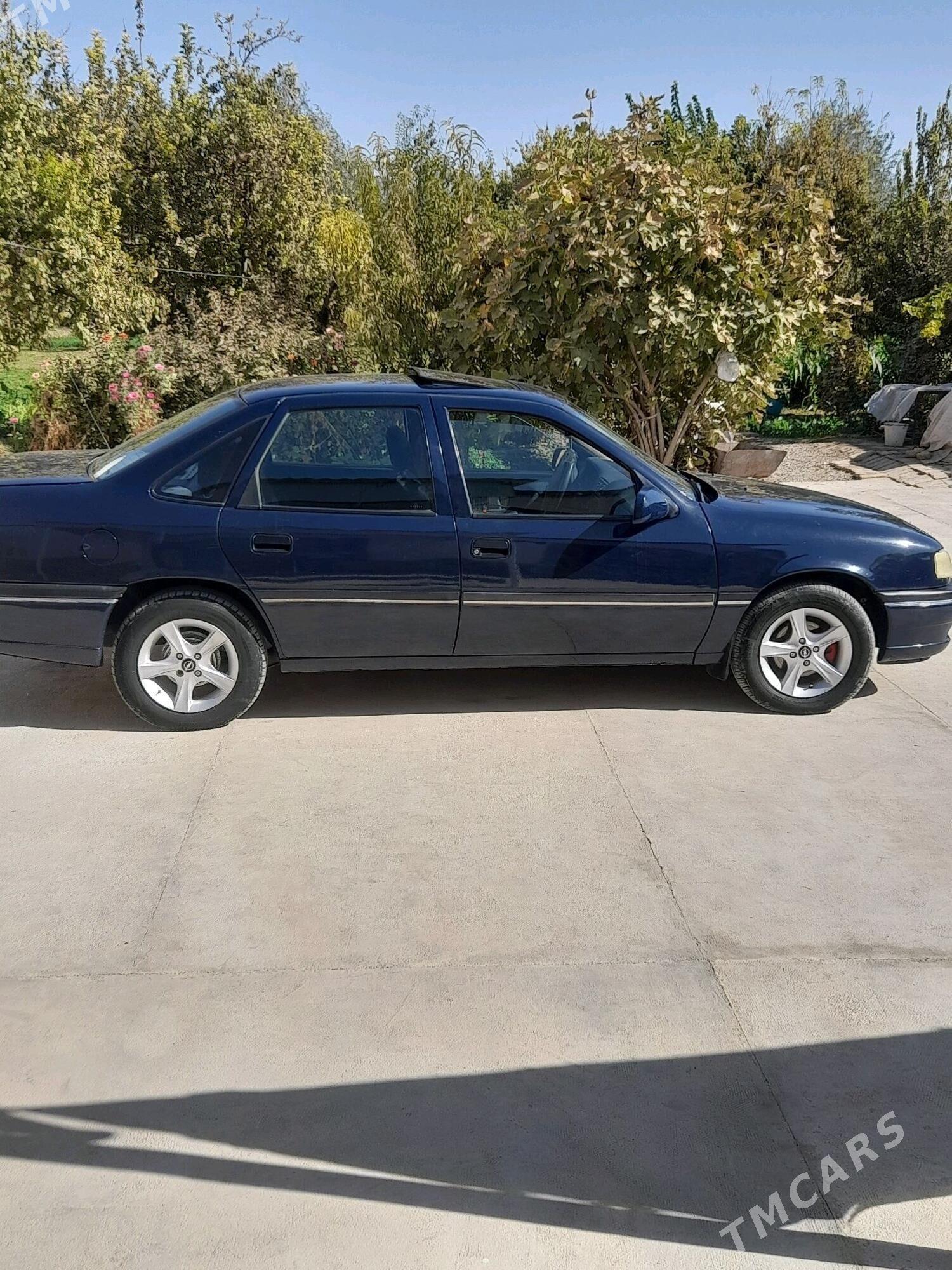 Opel Vectra 1993 - 40 000 TMT - Мары - img 4