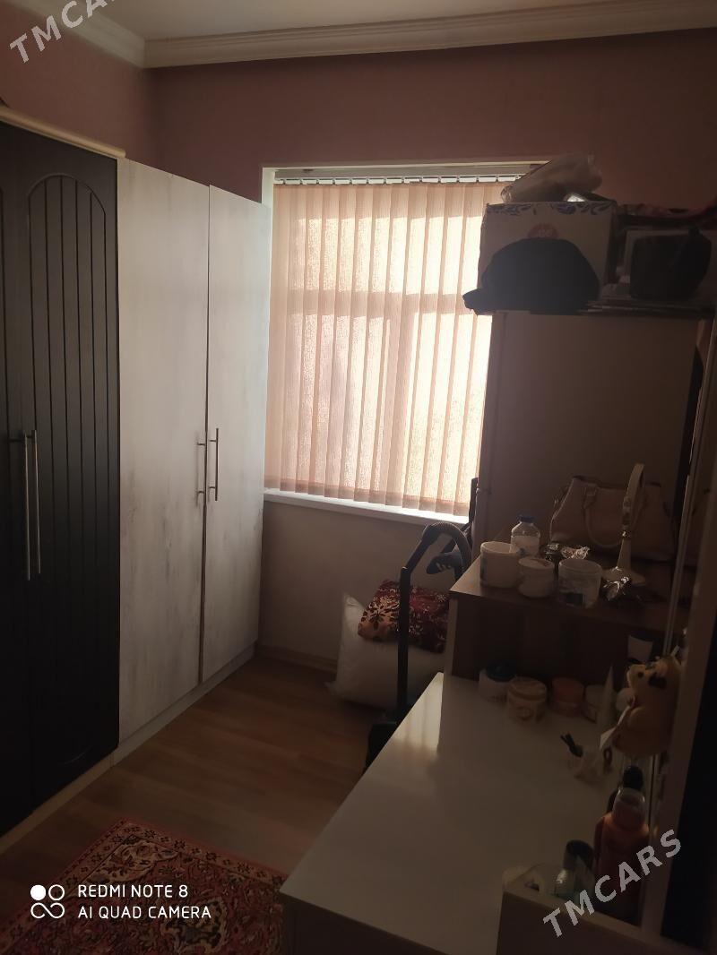 Продам 3х ком 3этаж - Türkmenbaşy - img 6