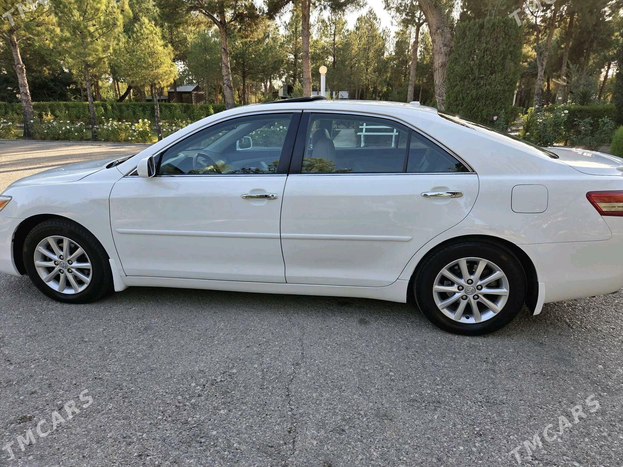 Toyota Camry 2010 - 265 000 TMT - Балканабат - img 2