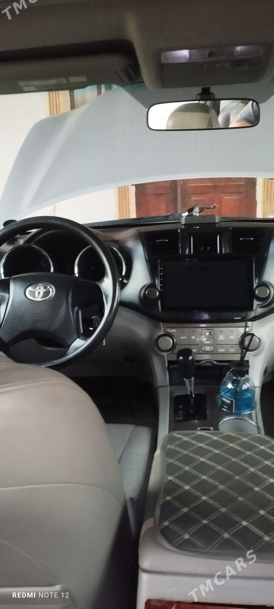 Toyota Highlander 2008 - 300 000 TMT - Гурбансолтан Едже - img 7