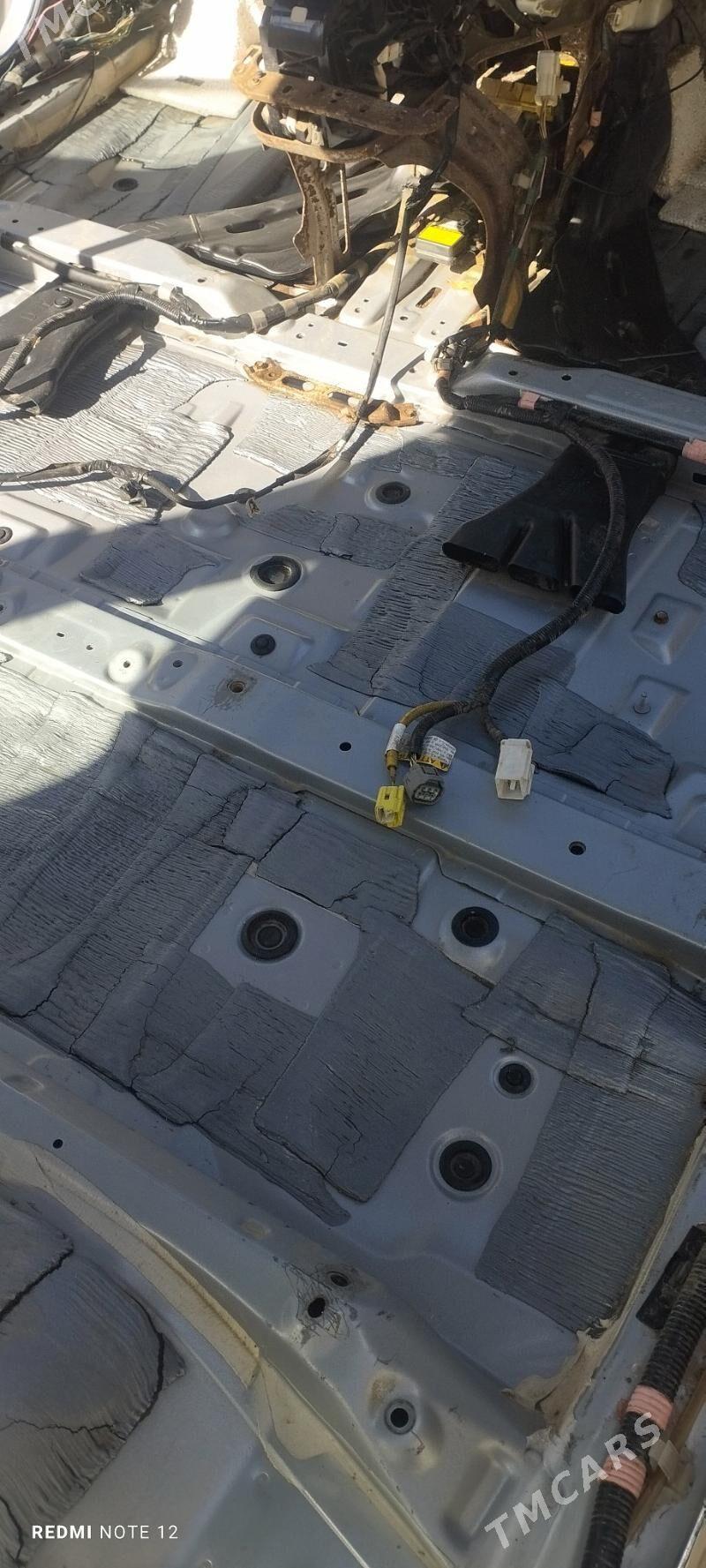 Toyota Highlander 2008 - 300 000 TMT - Гурбансолтан Едже - img 10