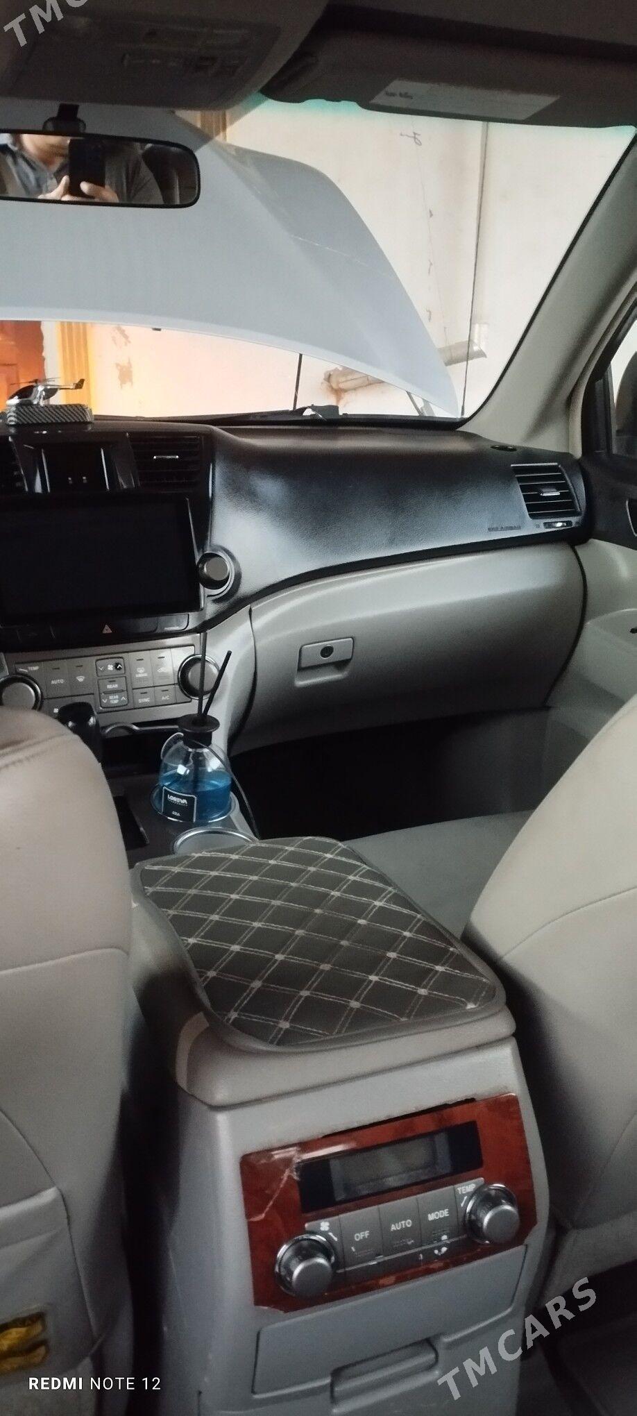 Toyota Highlander 2008 - 300 000 TMT - Гурбансолтан Едже - img 8