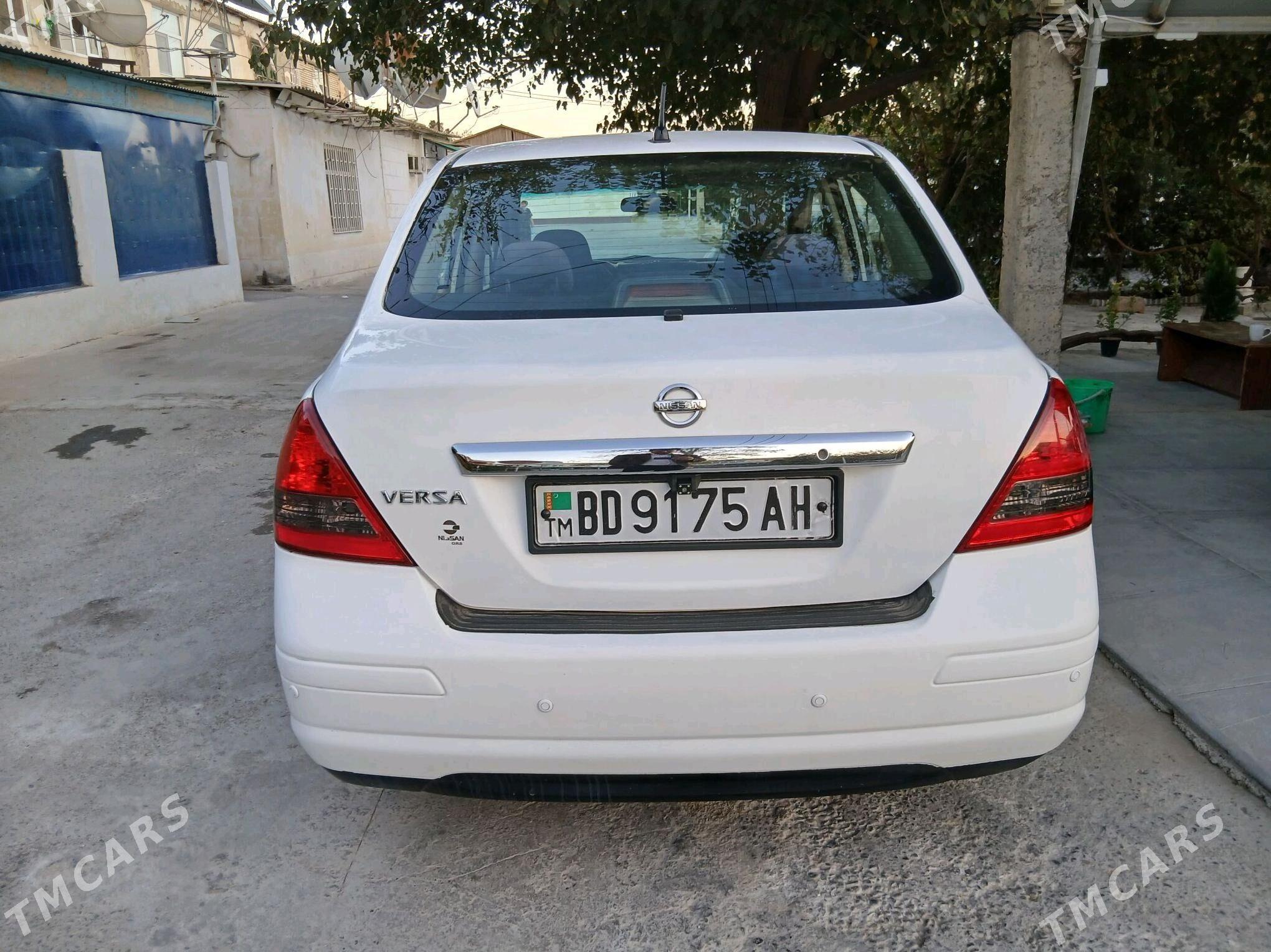 Nissan Versa 2009 - 135 000 TMT - Ашхабад - img 1