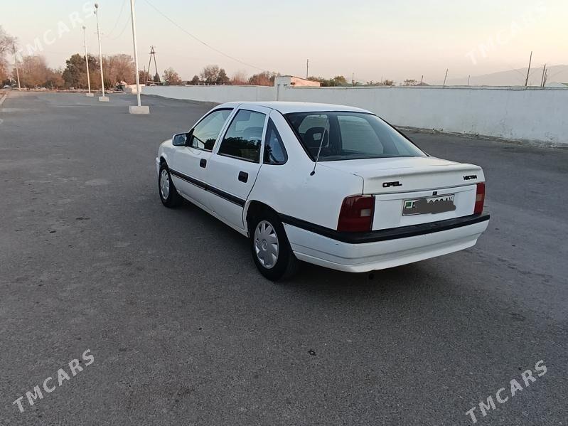 Opel Vectra 1992 - 23 000 TMT - Бахарден - img 4