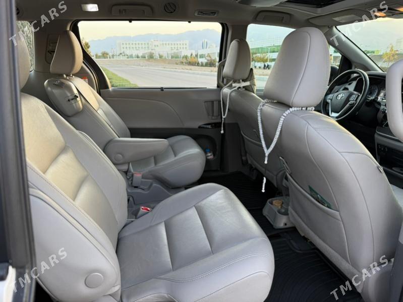 Toyota Sienna 2020 - 500 000 TMT - Aşgabat - img 6