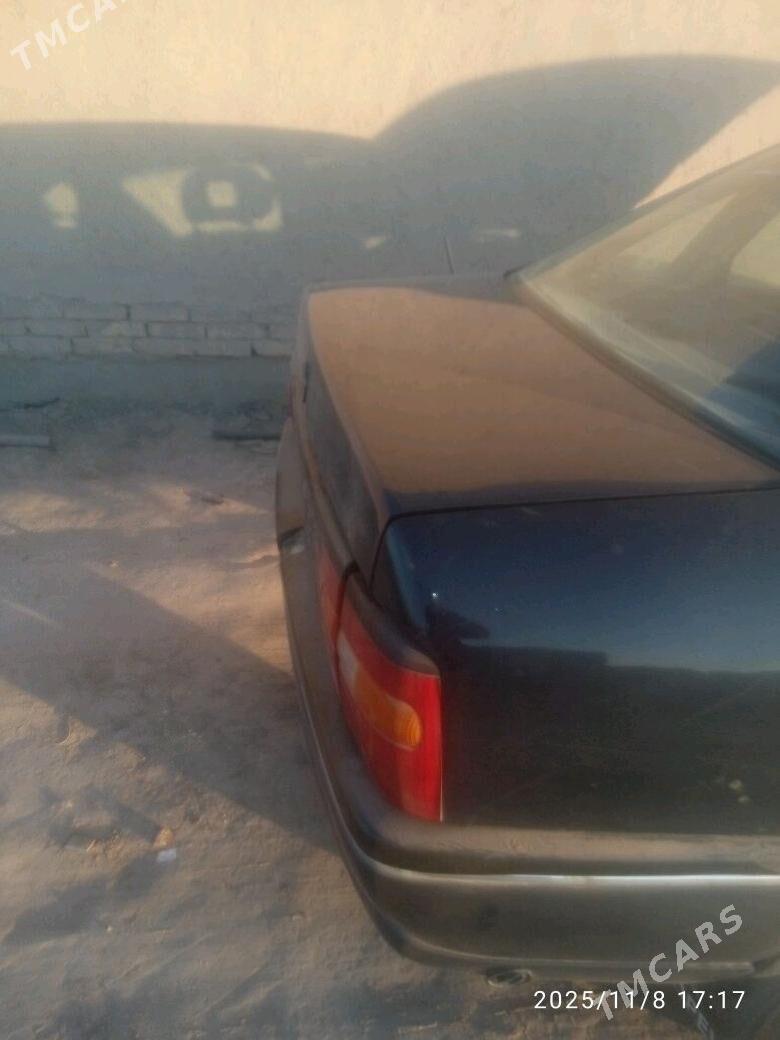 Opel Vectra 1993 - 28 000 TMT - Гороглы (Тагта) - img 3