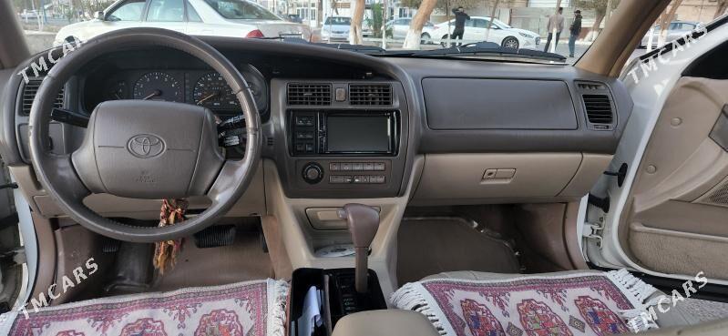 Toyota Avalon 1997 - 135 000 TMT - Ýolöten - img 2