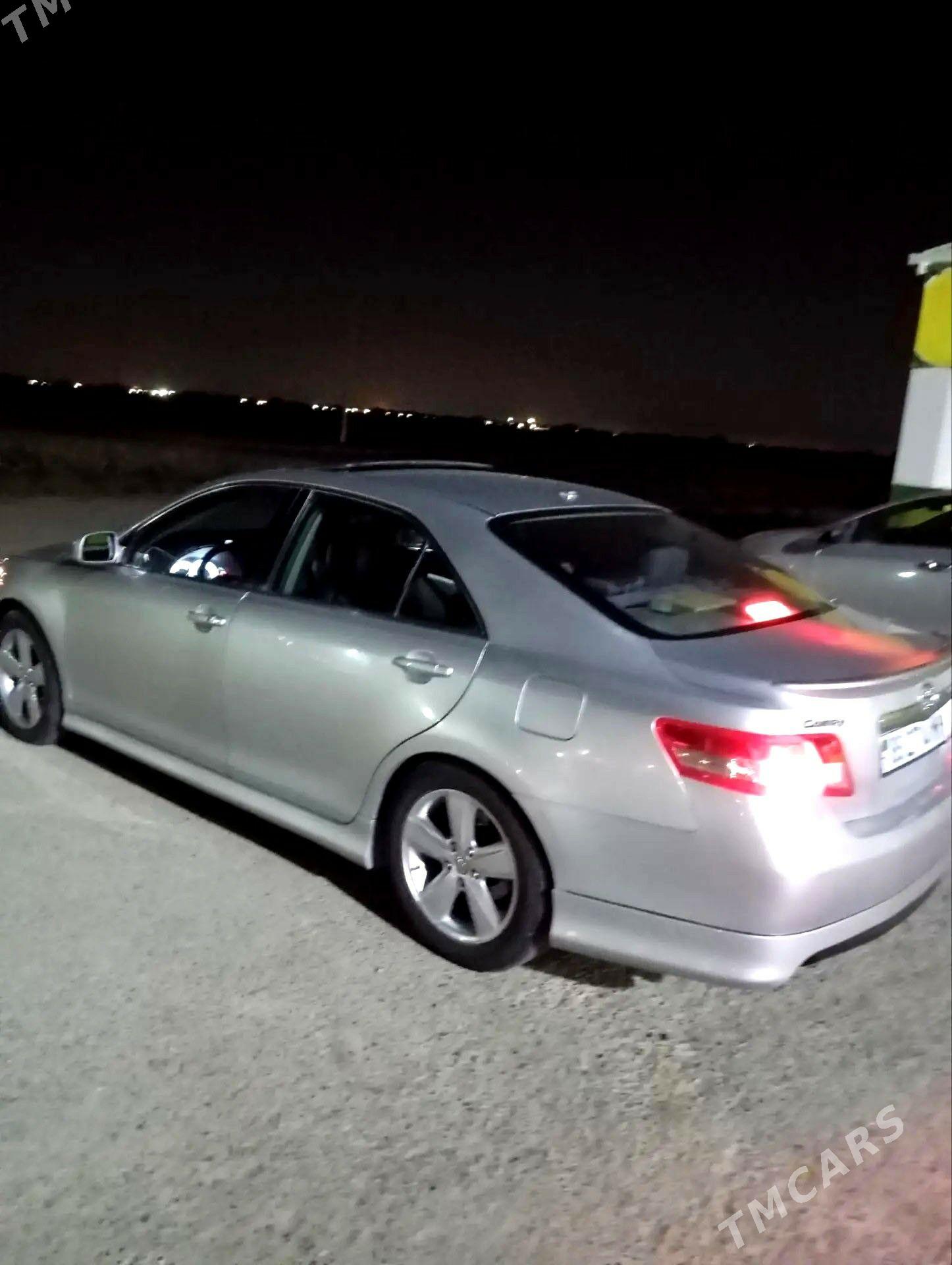 Toyota Camry 2011 - 240 000 TMT - Sakarçäge - img 3