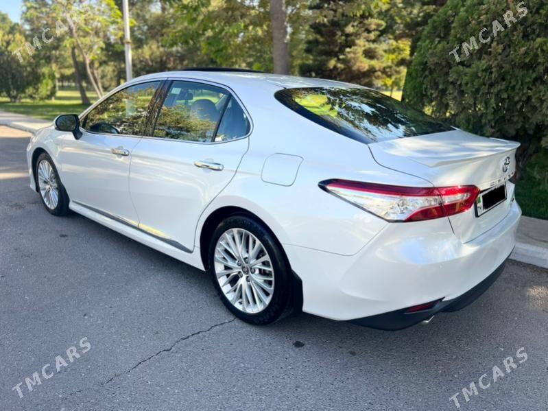 Toyota Camry 2020 - 540 000 TMT - Aşgabat - img 4