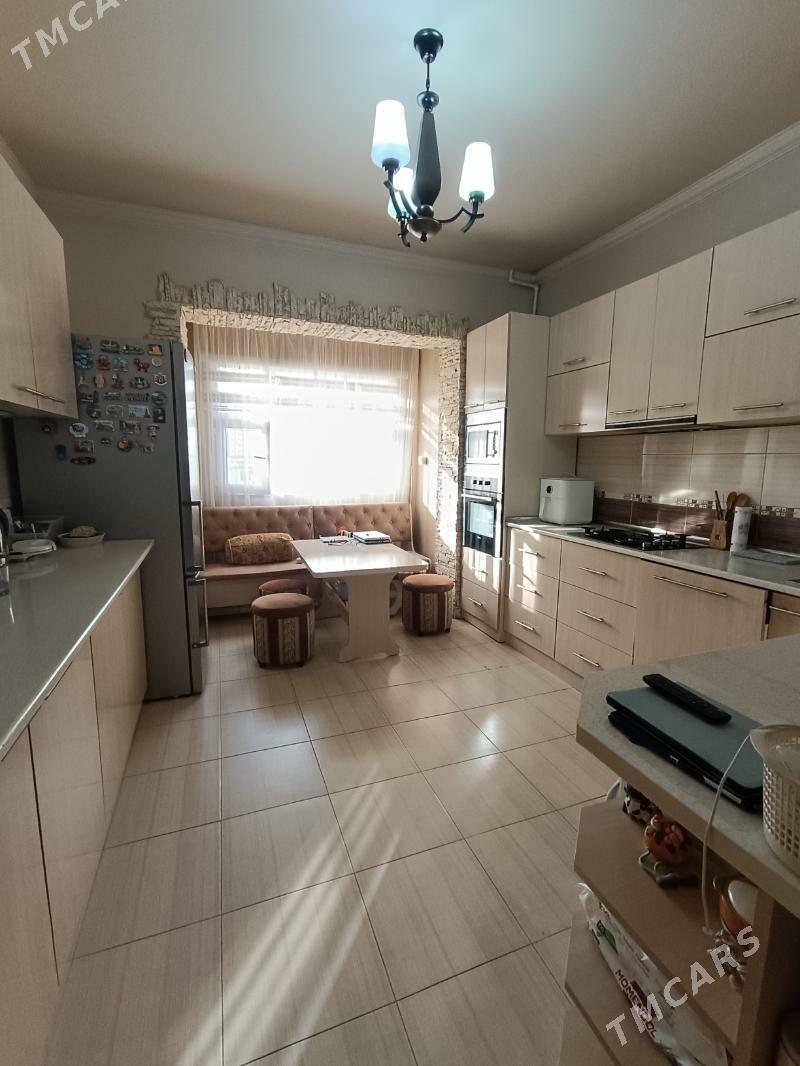 4 ком, Мир - Parahat 4 - img 1