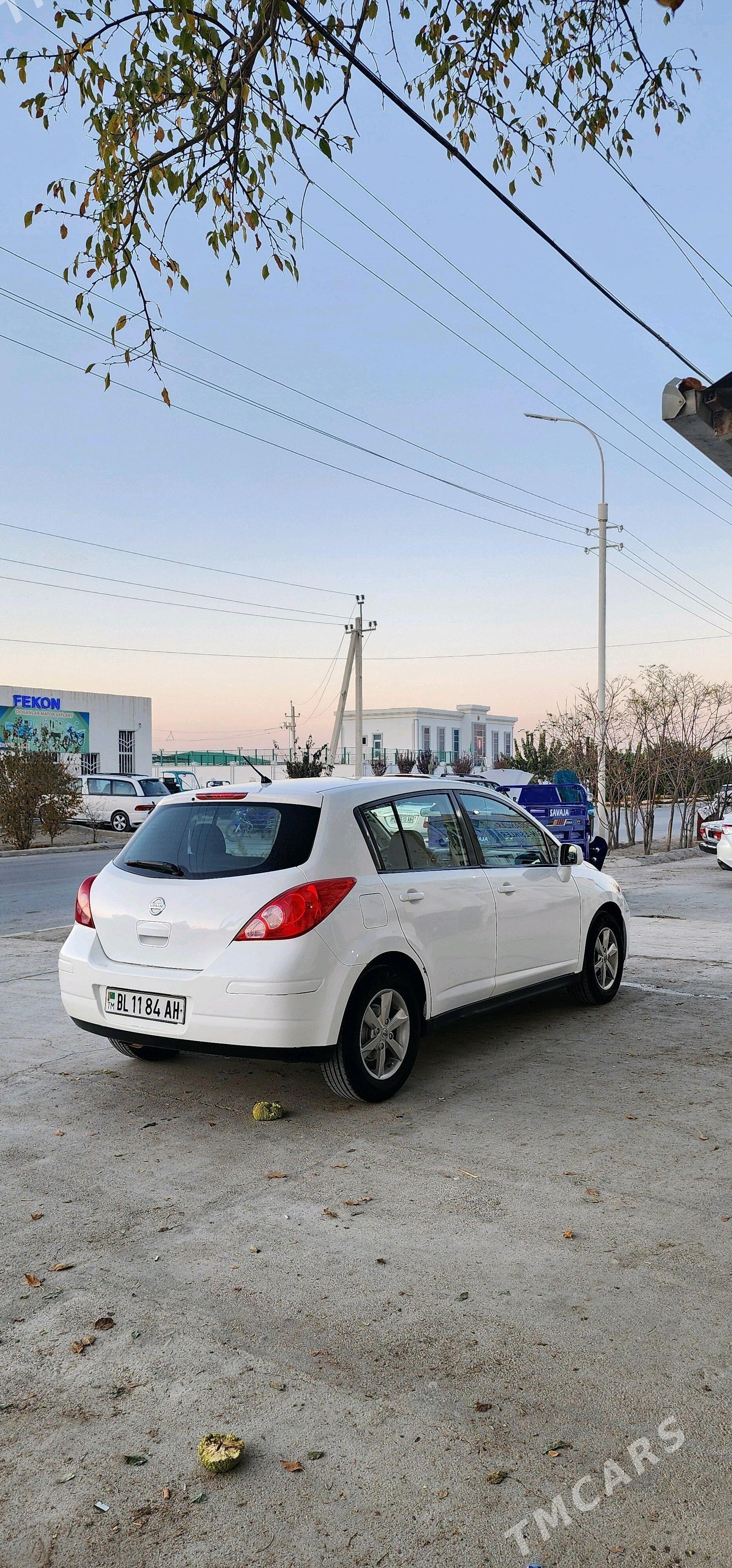 Nissan Versa 2012 - 117 000 TMT - Bäherden - img 1