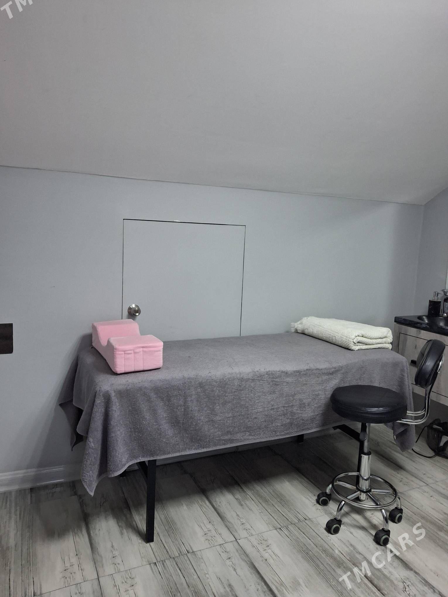 Salona kirpikçi gerek - Parahat 1 - img 1